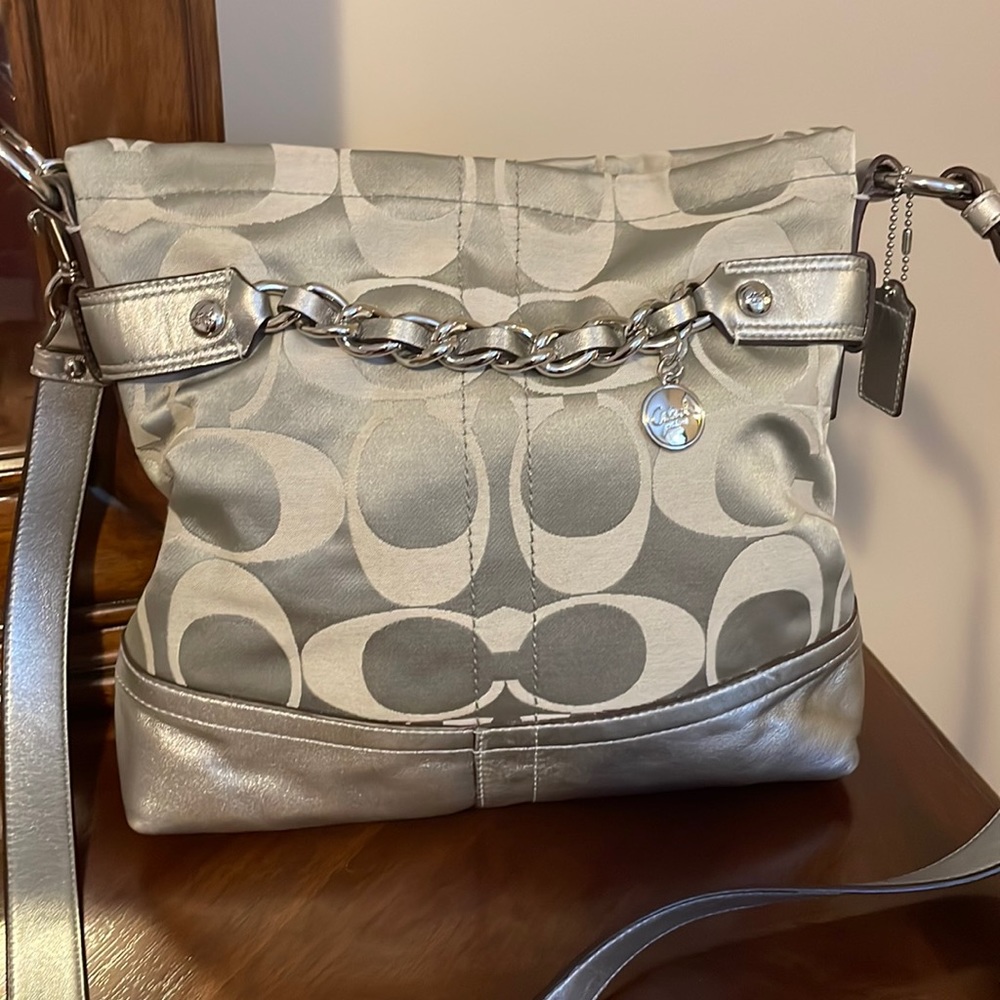 Coach shoulder bag